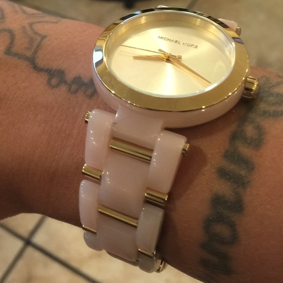 COPY - My new MK watch to match my MK Blossom tote! - Picture 3 of 4